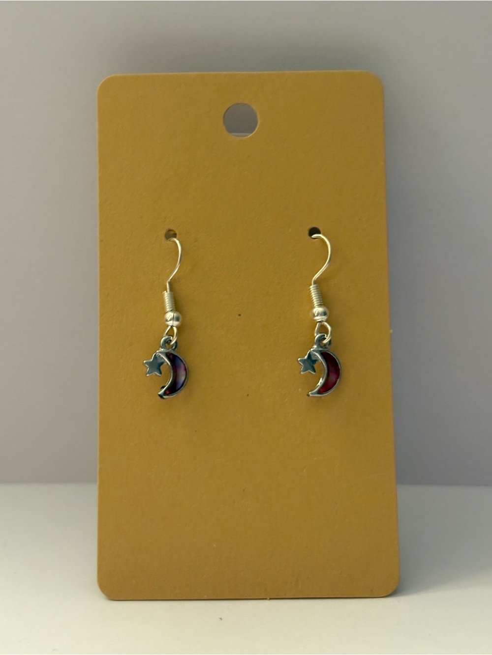 2/10 ✨Vintage Charm Handmade Earrings